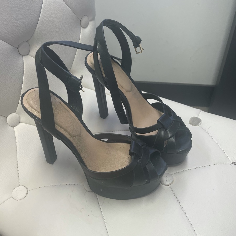 Black heels